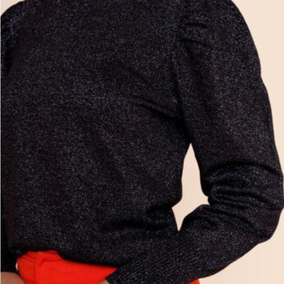 Francesca’s Collections Puff Sleeve Sweater by Studio 19. - Picture 2 of 6